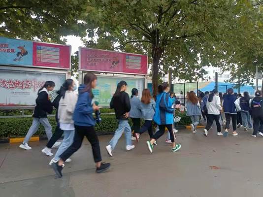 说明: 031fec9b49a45f0bf74a63ade3fd319