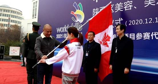 说明: lADPDgtYvS-kUyrNAtLNBUg_1352_722.jpg_720x720q90g